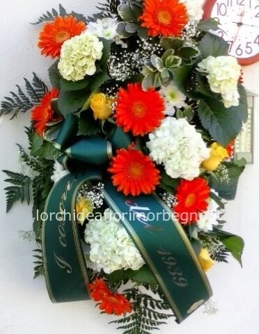 cuscinetto fiori misti per condoglianze