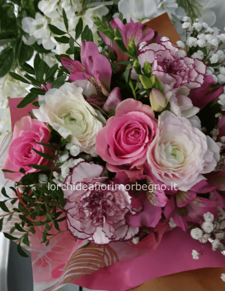 Bouquet fiori totalità rosa